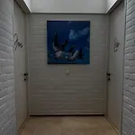 & Leon Отель типа 